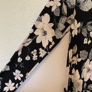 Old Navy Floral Dress Size Small